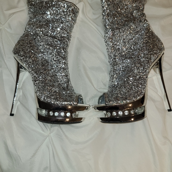 Exotic Dancing Open Toe Booties - Picture 6 of 7